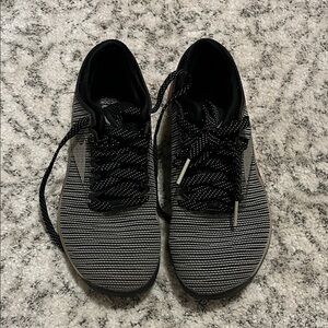 Reebok Men's Striped Black and Gray Athletic Shoes